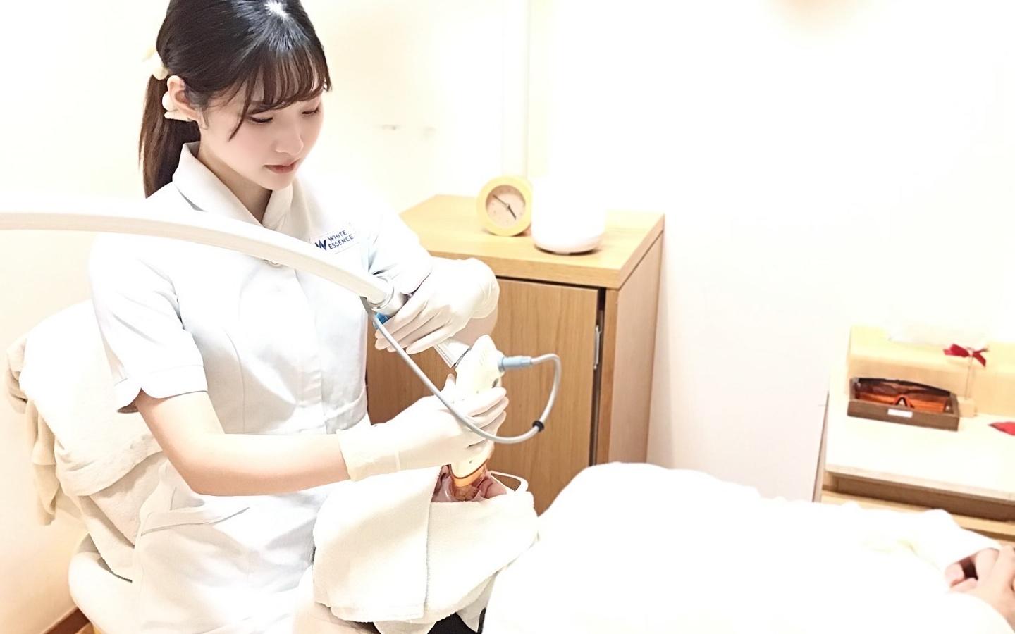 ホワイトエッセンス　博多の写真