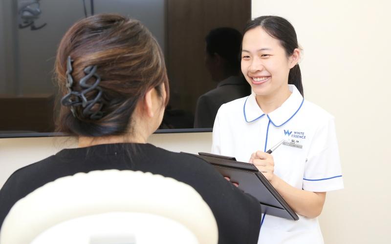 ホワイトエッセンス　青井の写真