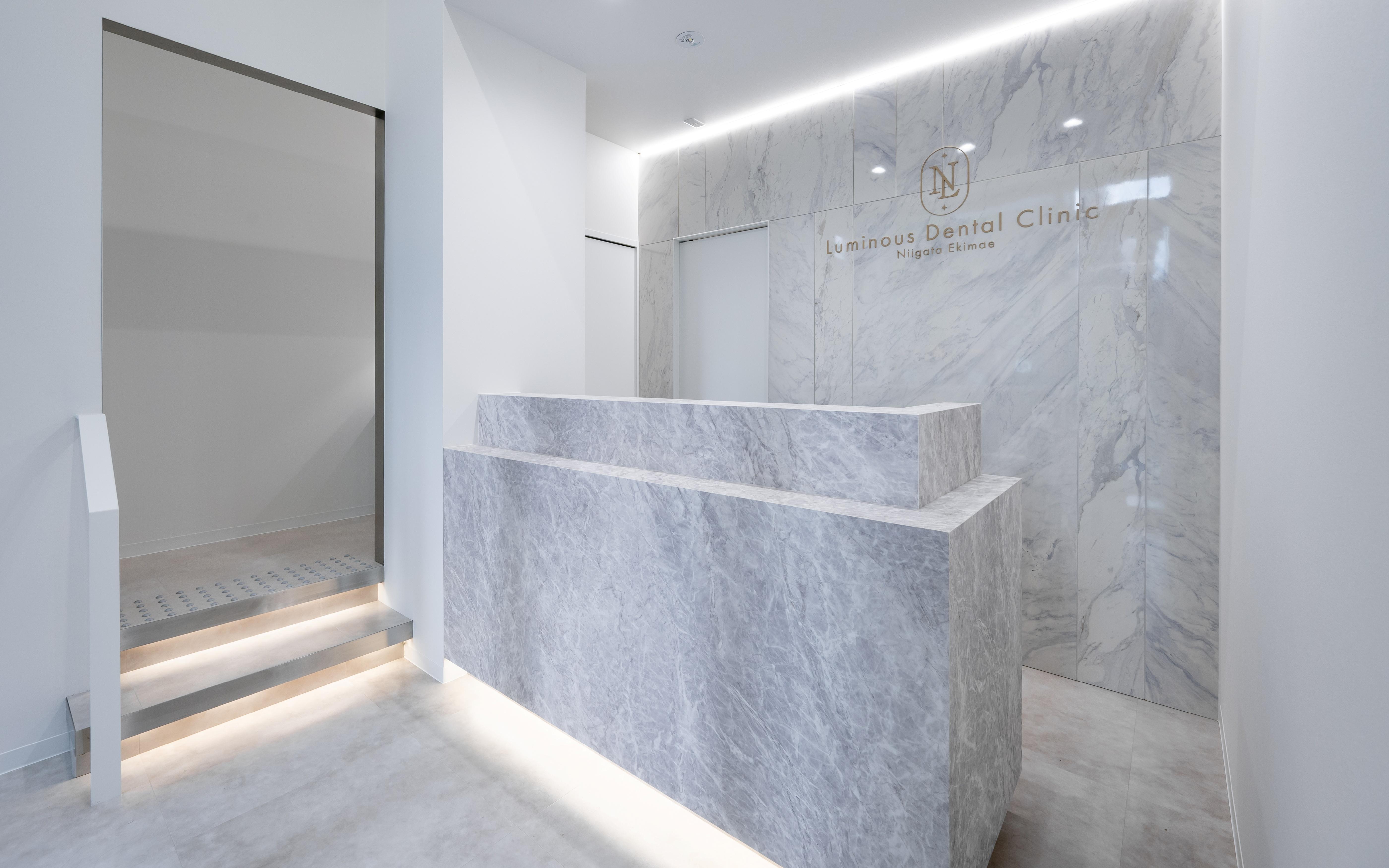 ホワイトエッセンス　新潟駅の写真