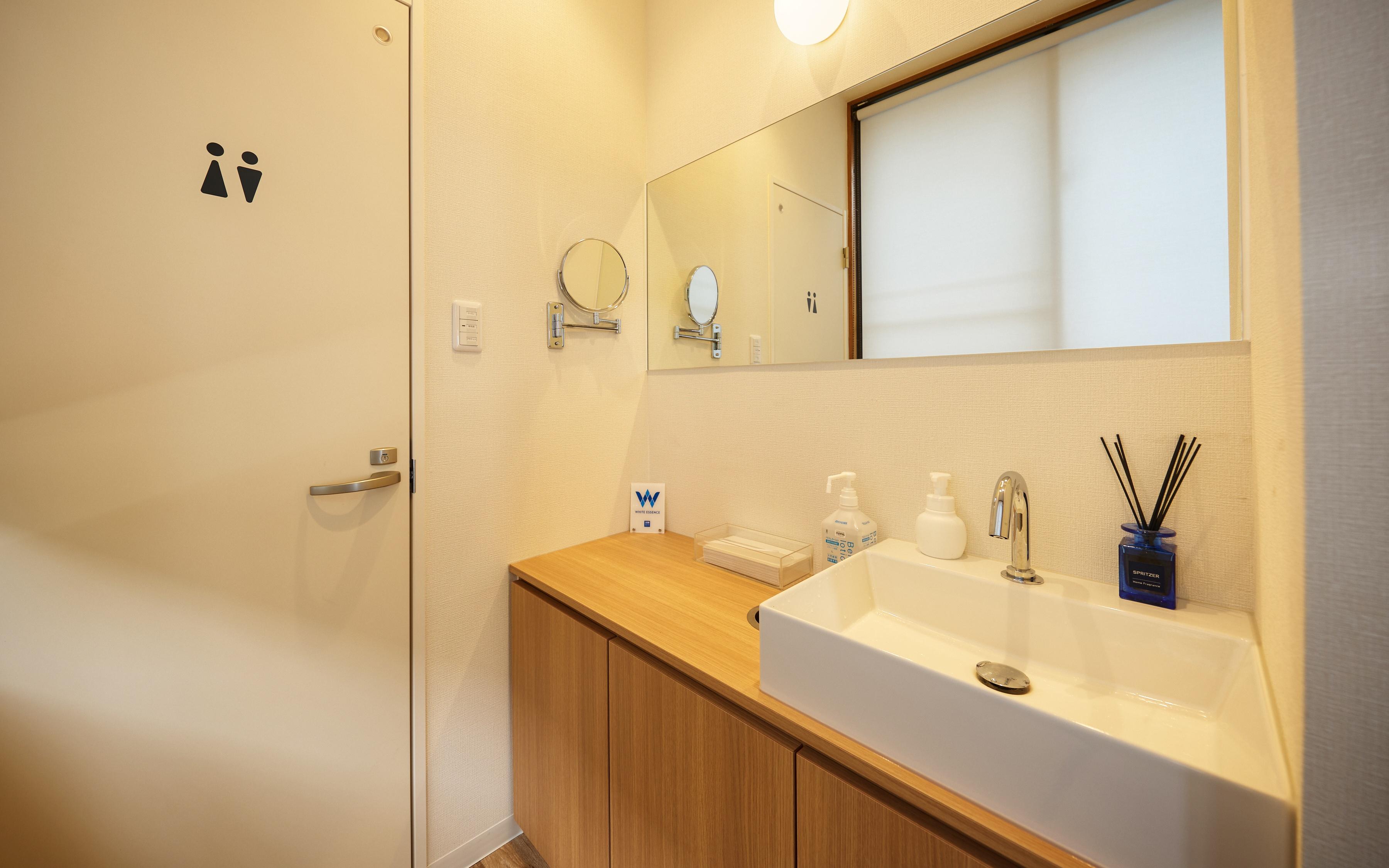 ホワイトエッセンス 泡瀬の写真