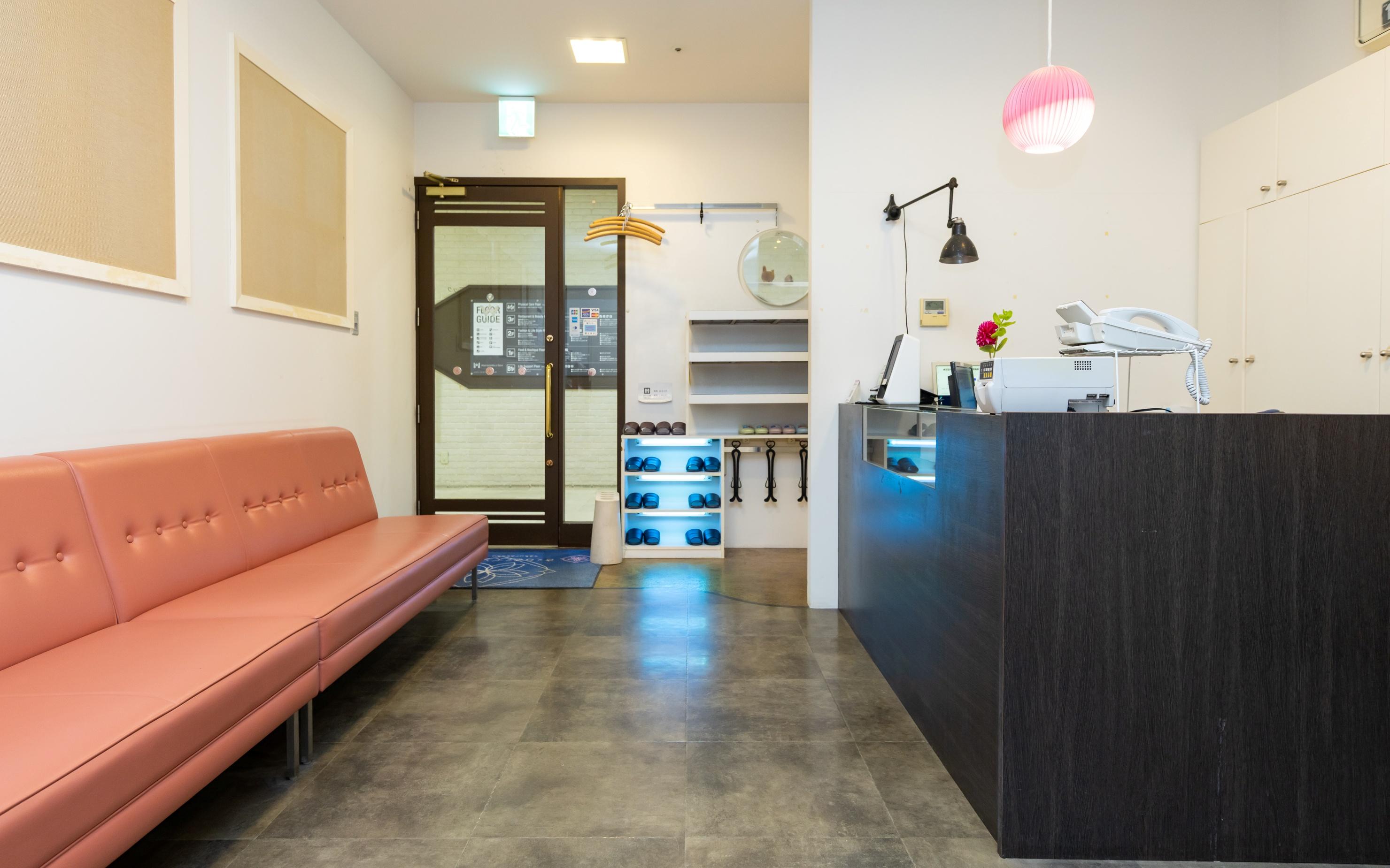 ホワイトエッセンス 円山公園の写真