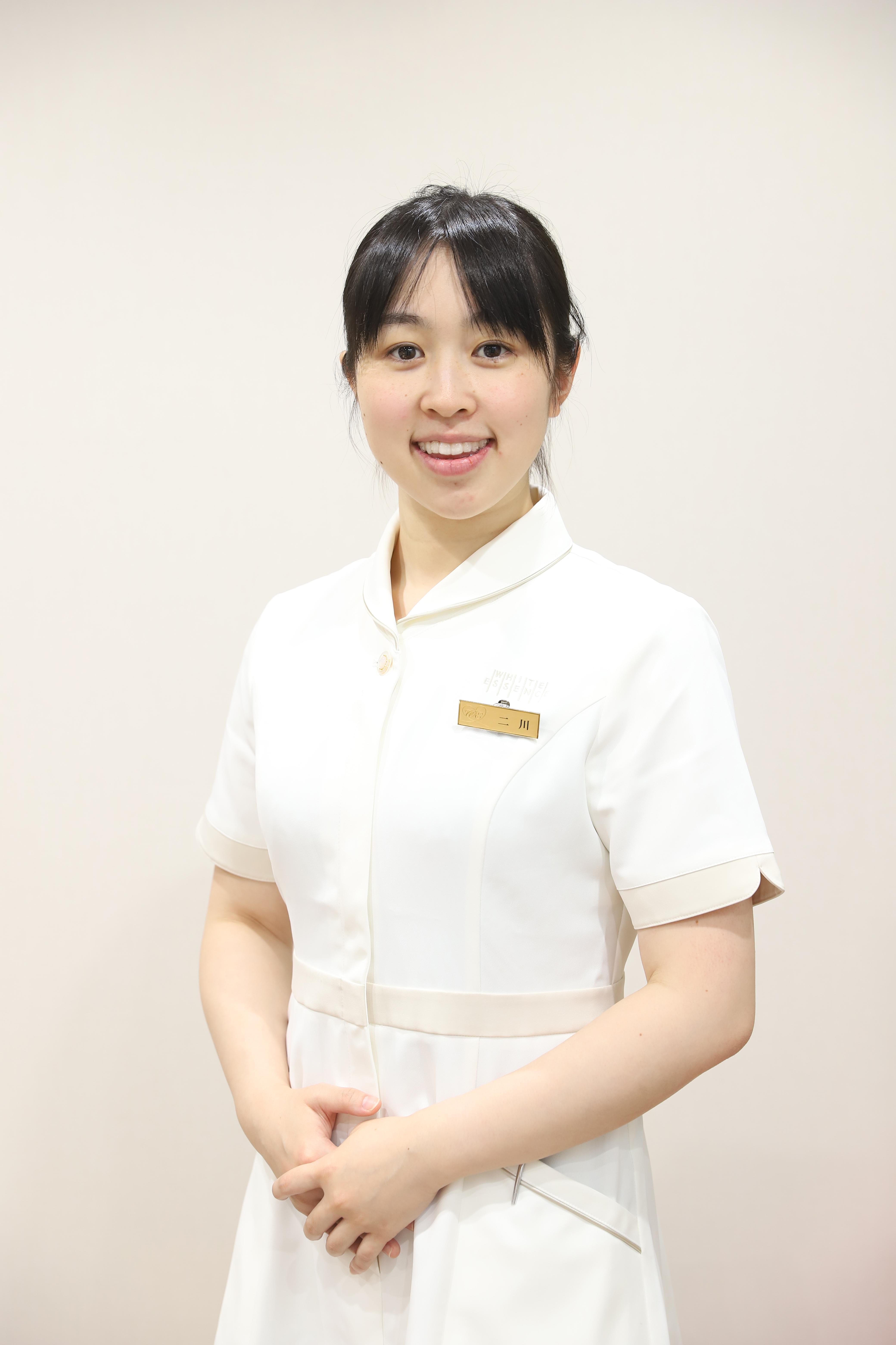 二川　祐子の写真
