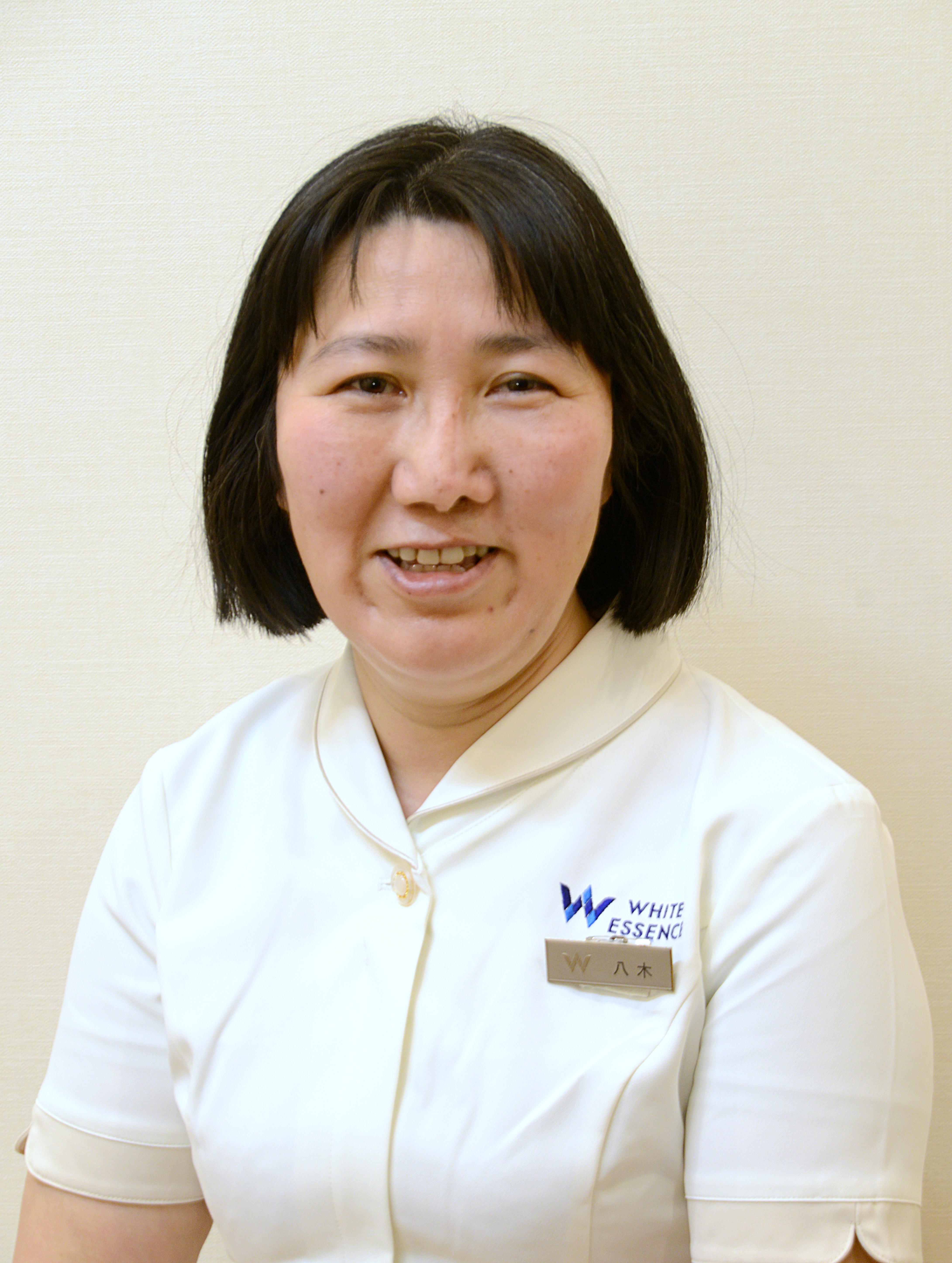 八木　仁子の写真
