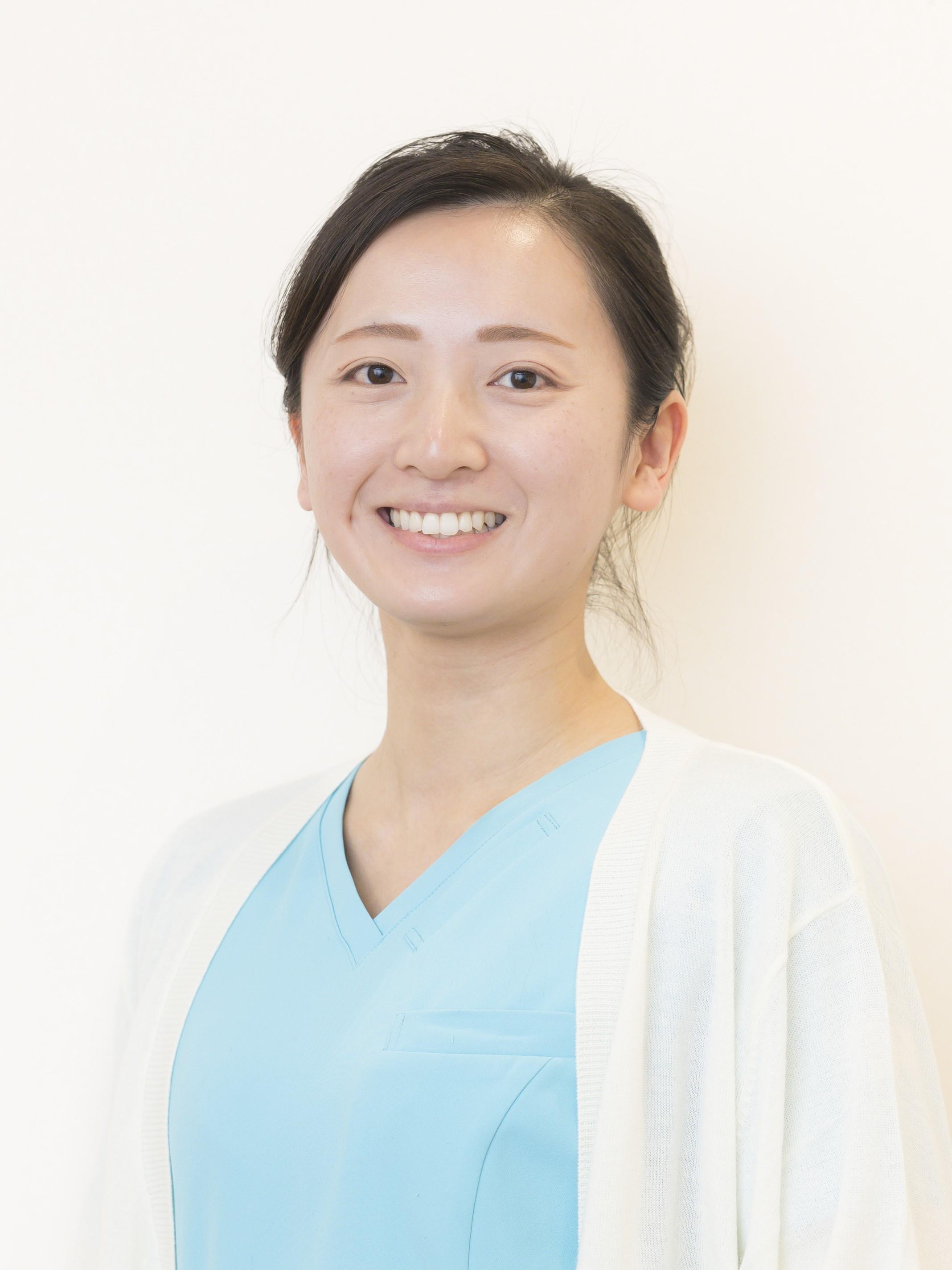 三吉笑菜　の写真