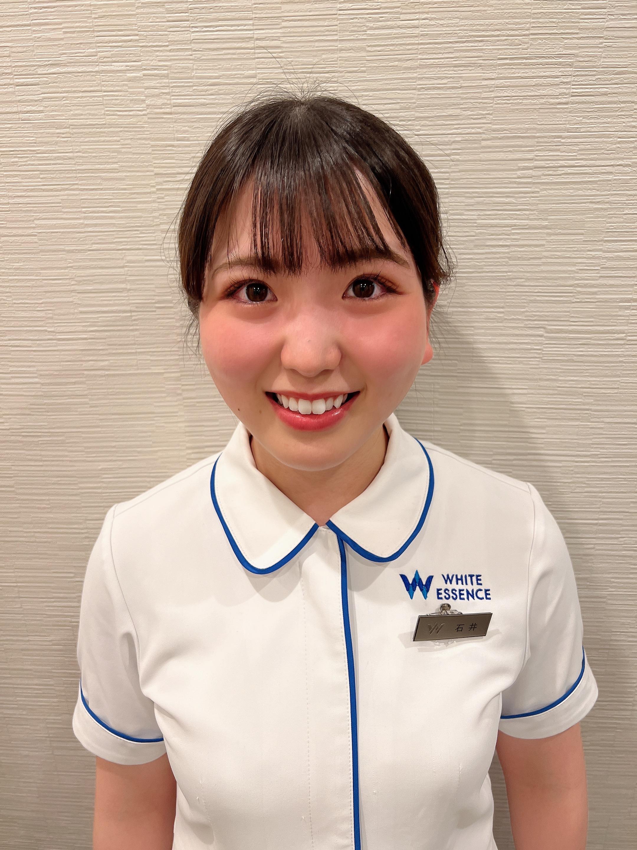 石井莉愛　の写真