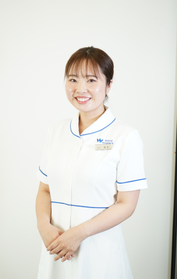 藤井　梨々香	の写真