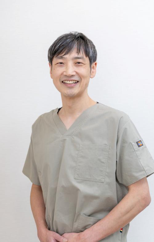 高島　宏成(歯科医師) 歯科医師