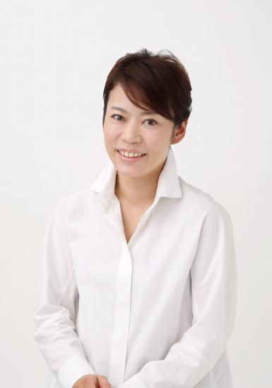 下田　ミナ(歯科医師)の写真
