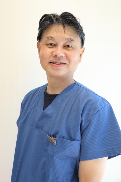 高橋 　俊一郎(歯科医師)の写真