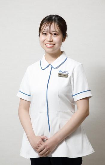 伊集院 倖菜 の写真