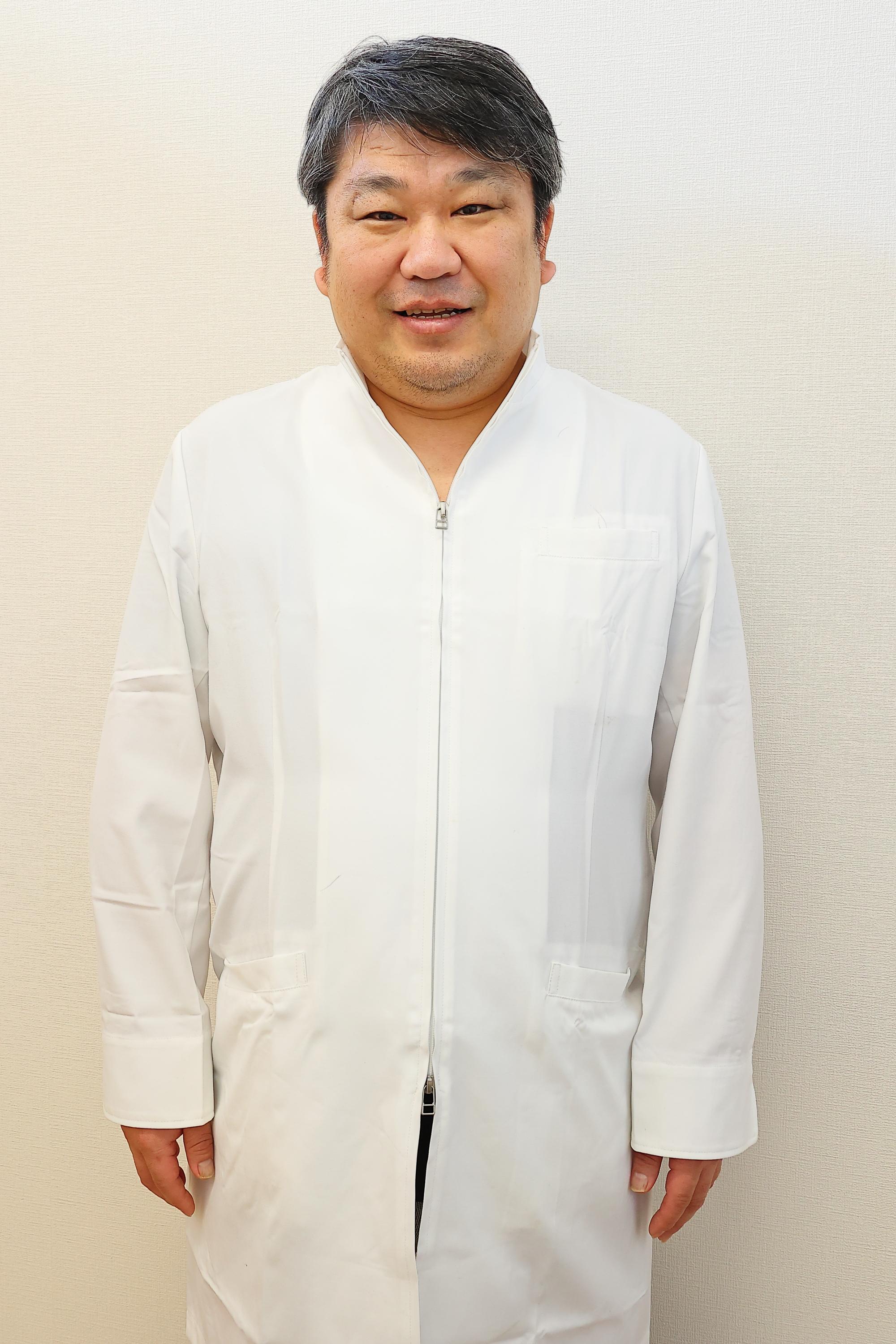 鳩貝 博(歯科医師)の写真